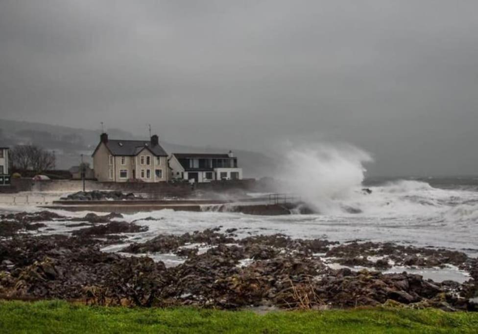 Cushendall Stables Buitenkant foto